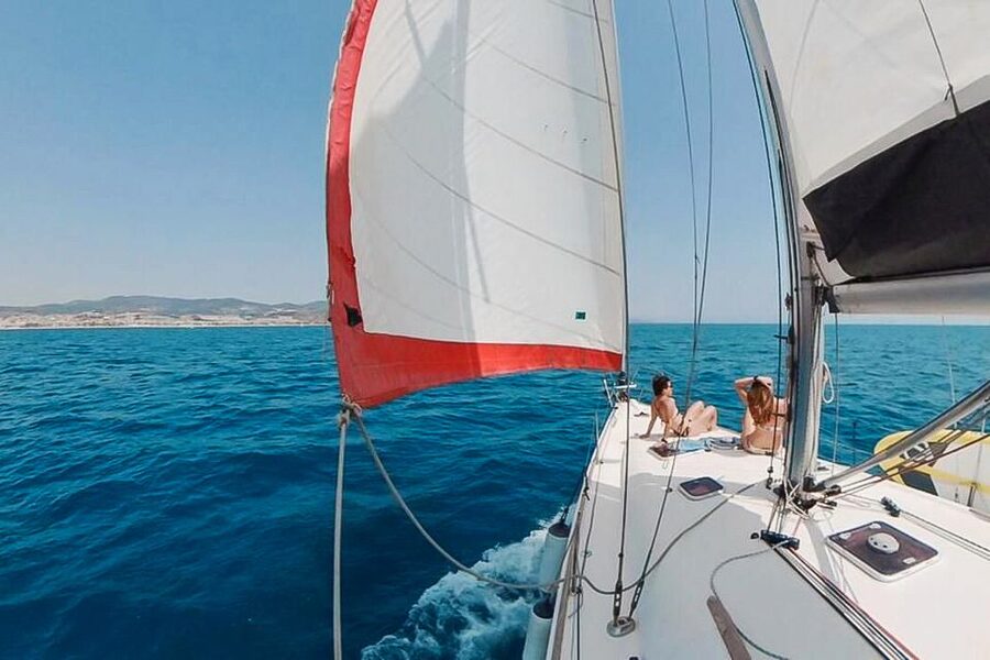 Barcelona: Coastline Boat Trip with Snacks and Cava - Practical Tips Before You Go
