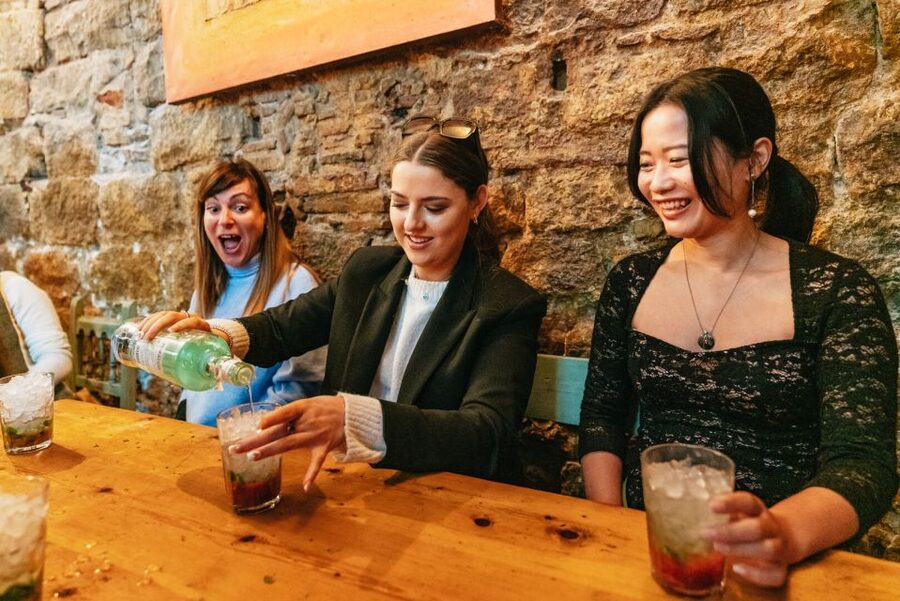 Barcelona: Cocktail Master Class by Mixologist with Tapas - Making drinks with a professional mixologist