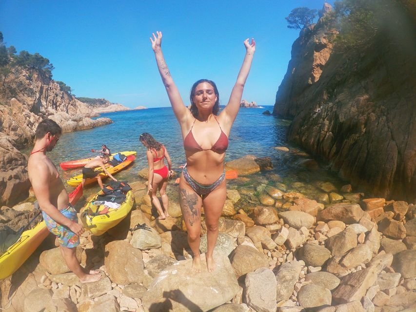 Barcelona: Costa Brava Kayak and Snorkel Tour with Lunch - Who should book this Costa Brava day trip?