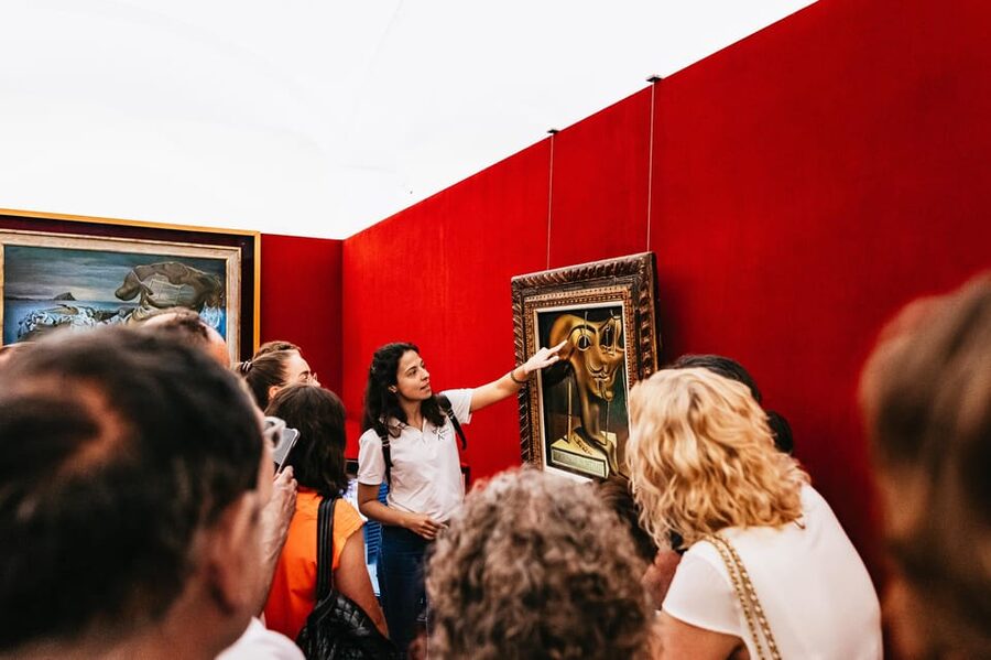 Barcelona: Dali Museum, House and Cadaques Guided Tour - Key points at a glance