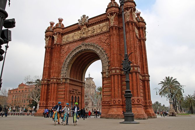 Barcelona E-Bike Guided Tour with Montjuic Hill - Why this route works for a first look at Barcelona