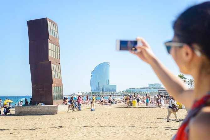 Barcelona E-Bike Small Group Tour with Tapas & Wine Tasting - Starting in Born at Plaça de Sant Agustí Vell