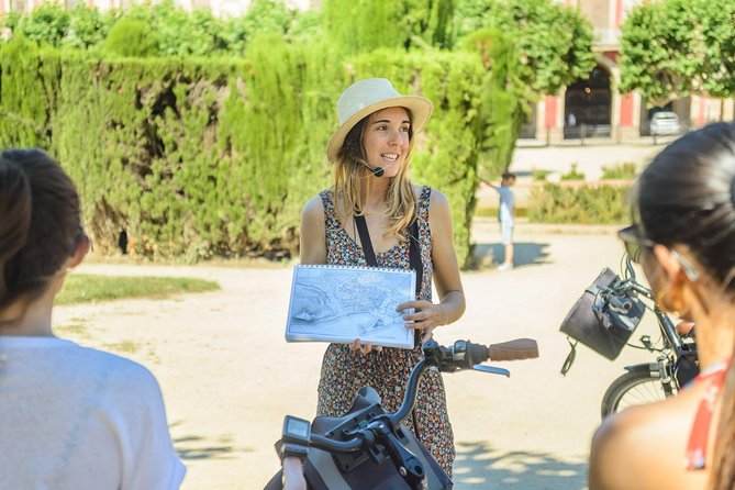 Barcelona E-Bike Small Group Tour with Tapas & Wine Tasting - The tapas stop: good flavors, limited quantity
