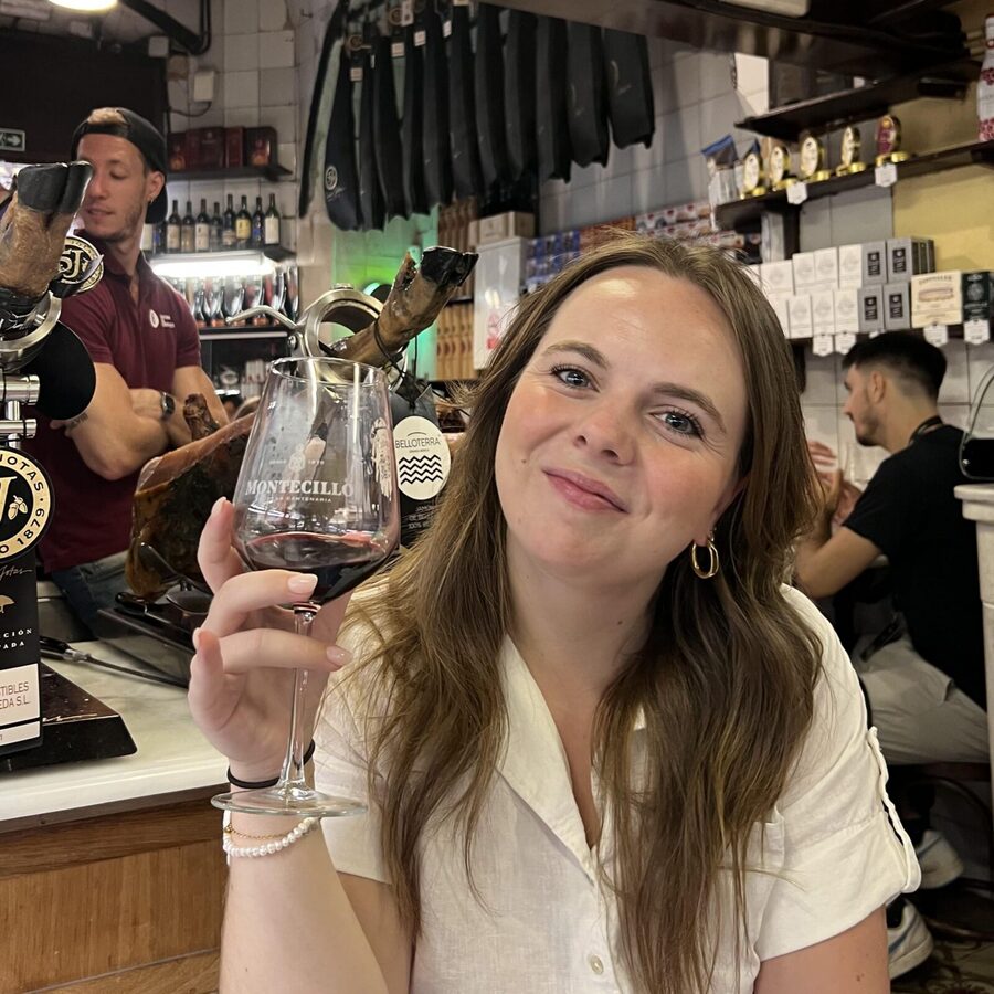 Barcelona: El Born and Gothic Quarter Wine & Tapas Bar Tour - Quick take: what makes this tour worth your time