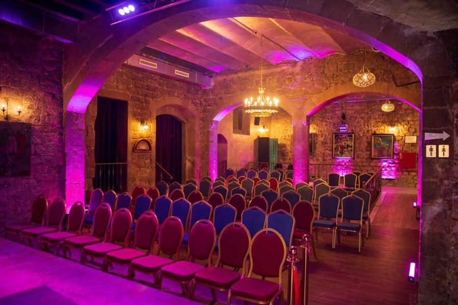 Barcelona: Flamenco Show at Palau Dalmases - Is the show good value at $35?