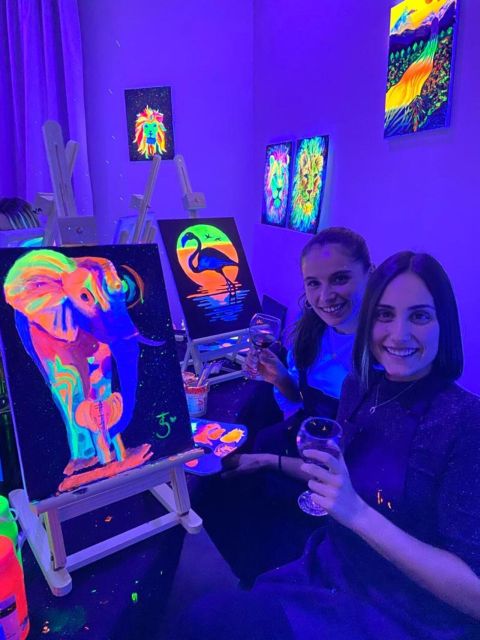 Barcelona: Fluorescent Paint and Wine Workshop - The painting you take home