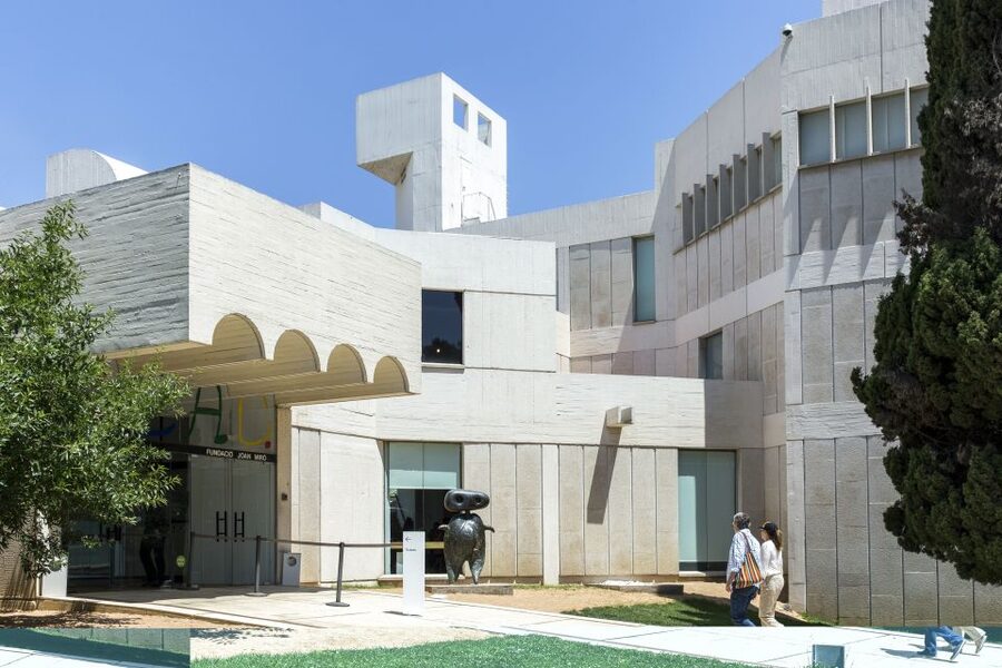 Barcelona: Fundació Joan Miró Skip-the-Line Entry Ticket - Beginning at the Montjuïc reception