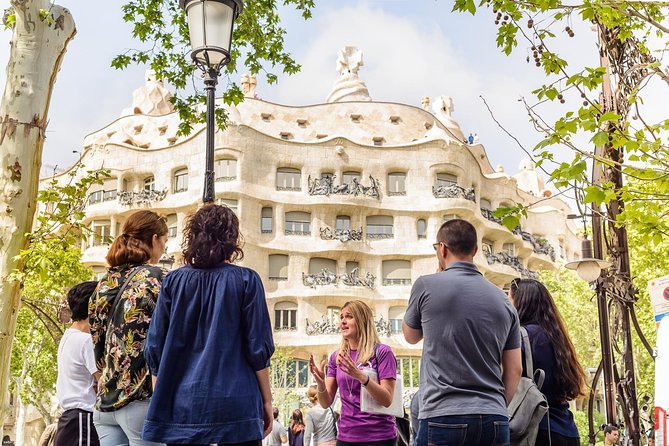 Barcelona Gaudi and Sagrada Familia Tour - La Pedrera: construction problems and strange ideas