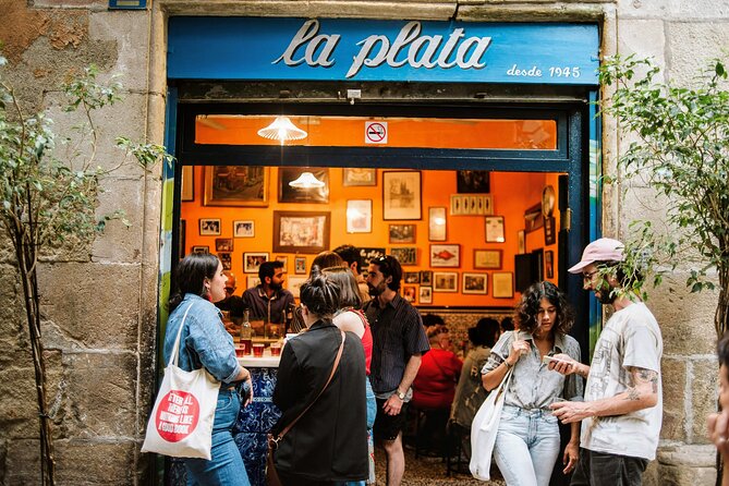 Barcelona Gothic Quarter Tapas & Taverns Food & Wine Tour - Starting near Placeta del Pi