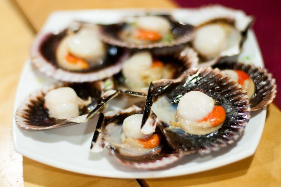 Barcelona Gourmet Food & Wine Tour with Local Expert - Final stop: seasonal cooking and a tasting menu