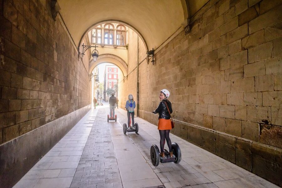 Barcelona Grand 2-Hour Segway Tour - Five minutes to learn the Segway