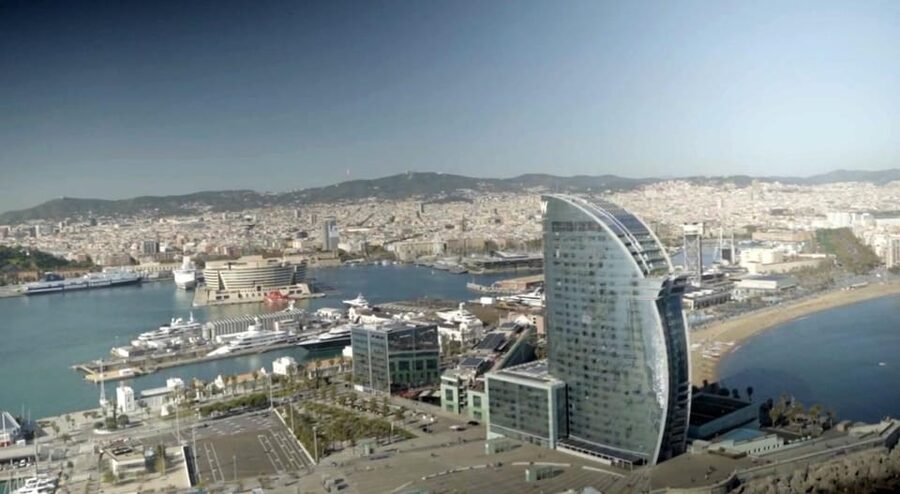 Barcelona: Helicopter Tour - Timing, weather, and the real schedule