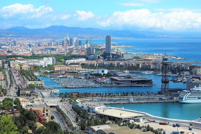Barcelona Highlights Small Group Tour with Hotel Pick Up - Is $96.10 a Fair Price?