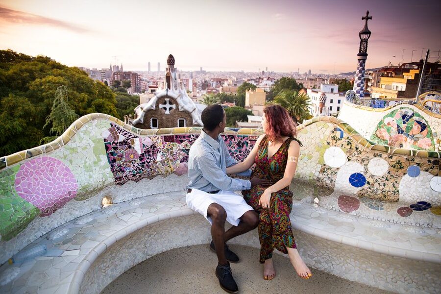 Barcelona: Instagram Tour of the Most Scenic Spots - Key points at a glance