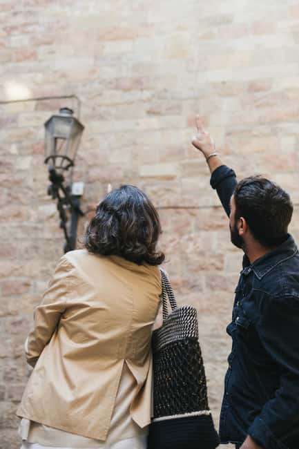 Barcelona: Jewish Quarter 2-Hour Walking Tour - Why this short walk matters in Barcelona