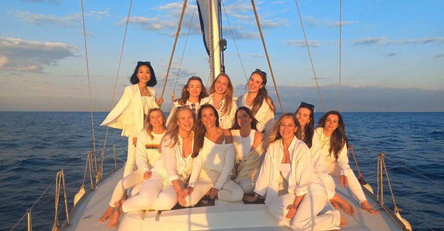 Barcelona: Luxury Private Yacht Daytime Cruise - Passing Maremagnum and Christopher Columbus