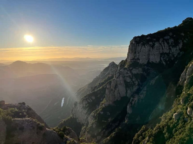 Barcelona: Montserrat Early Trip — Cable Car, Abbey & Hike - Why the 7:30 arrival matters at Montserrat