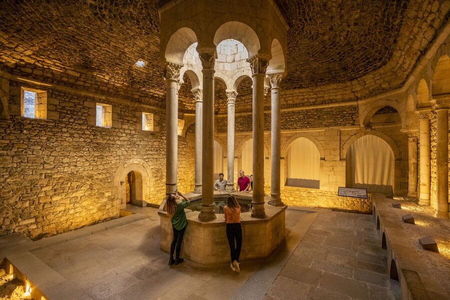 Barcelona: Montserrat, Girona & Costa Brava Guided Day Trip - Girona: Roman streets, Jewish quarter, and river colors