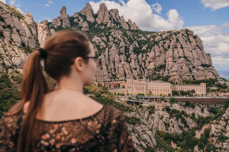 Barcelona: Montserrat Monastery and Black Madonna Day Trip - The Sant Joan funicular and the optional soft hike