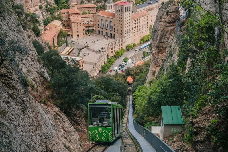 Barcelona: Montserrat Monastery and Black Madonna Day Trip - How the small-group setup affects the day