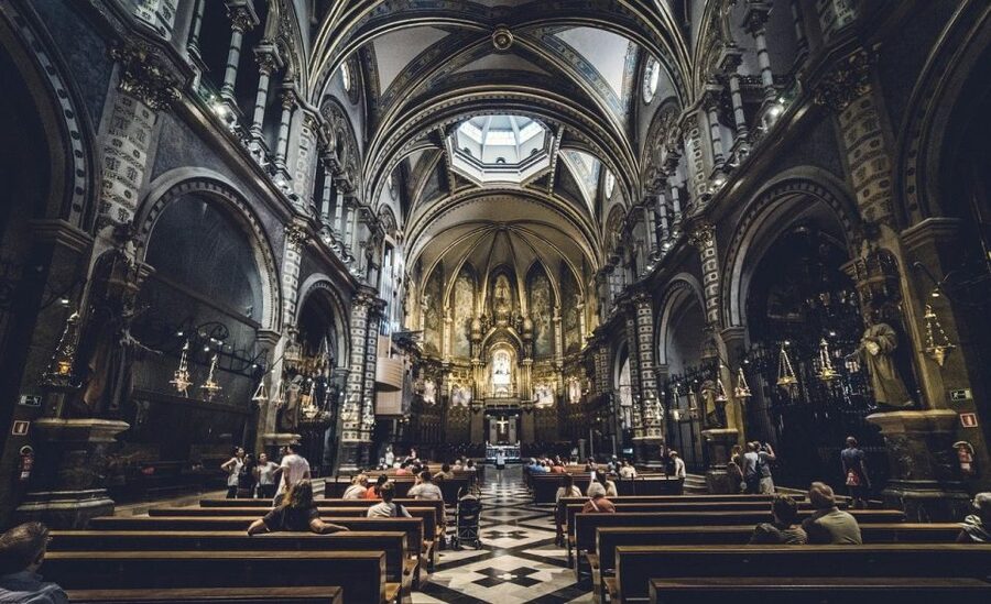 Barcelona: Montserrat Monastery & Hiking Off the Beaten Path - Viewpoints, rock formations, and the highest point