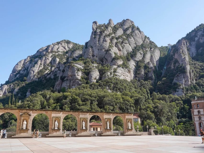 Barcelona: Montserrat Tour with Cog-Wheel & Black Madonna - Why Montserrat makes a good day out from Barcelona