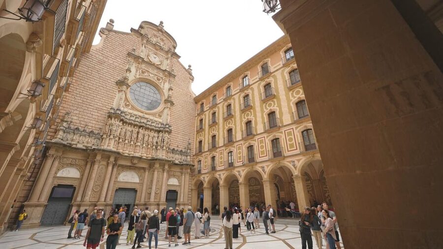 Barcelona: Montserrat Tour with Lunch & Wine Tasting Option - Is the $41 Starting Price Good Value?