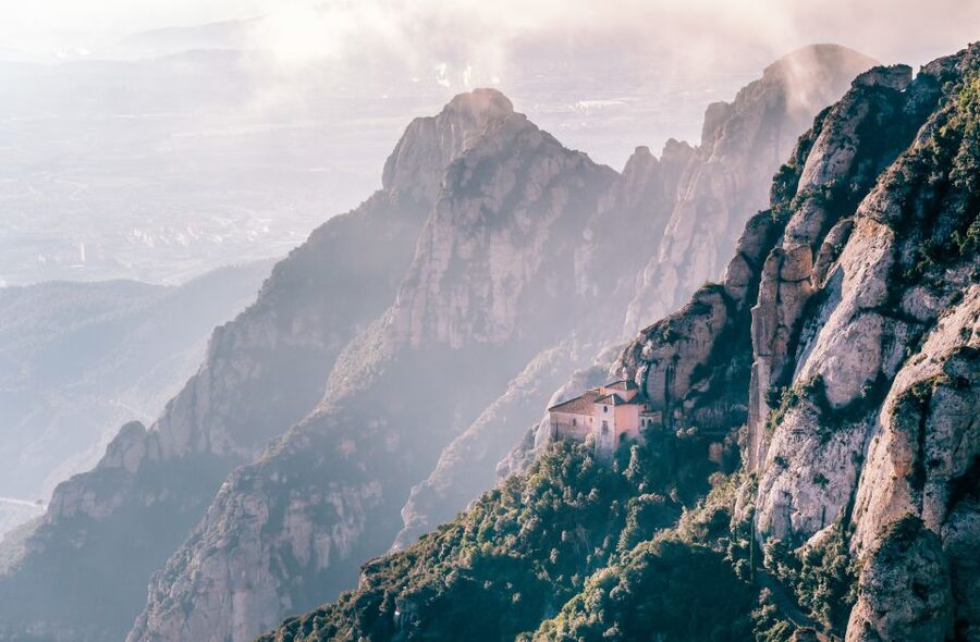 Barcelona: Montserrat Tour with Lunch & Wine Tasting Option - Why Montserrat Makes a Strong Barcelona Day Trip