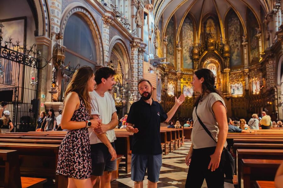 Barcelona: Montserrat with Winery, Lunch, and Train Options - The coach ride from Barcelona Norte