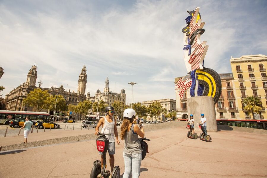 Barcelona: Old Port and Gothic Quarter Guided Segway Tour - Key points at a glance