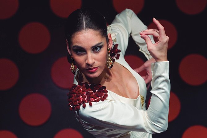 Barcelona Old Town Night Small Group Tour with Tapas & Flamenco - The Los Tarantos flamenco performance