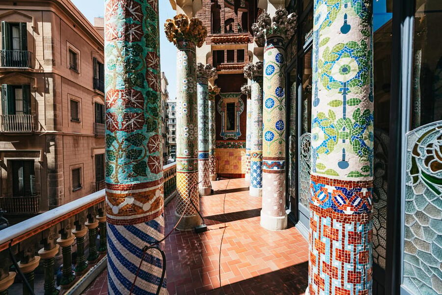 Barcelona: Palau de la Música Guided Tour - How good are the guides?