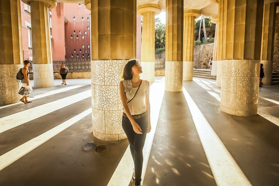 Barcelona: Park Güell Admission Ticket - Timing your visit around crowds and daylight