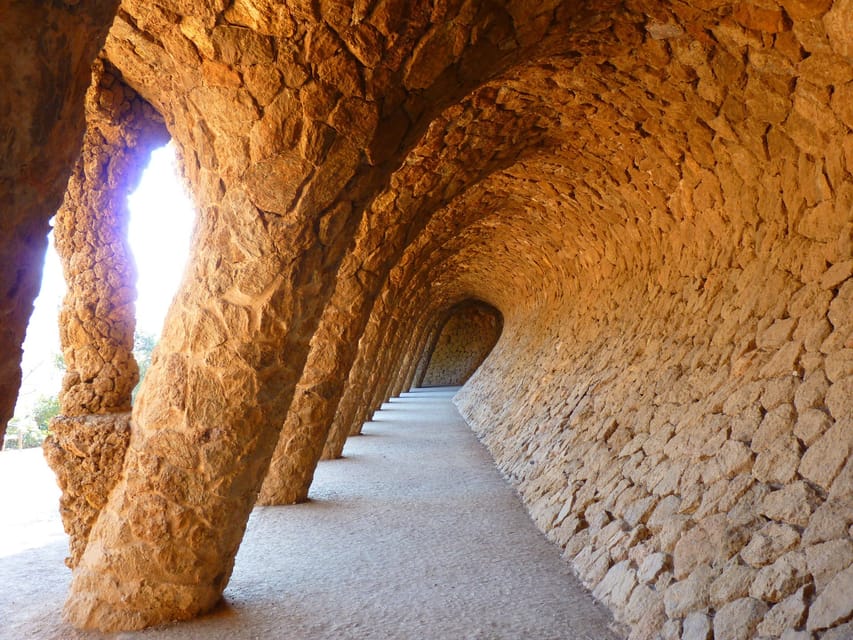 Barcelona: Park Güell Guided Tour - Booking details that matter