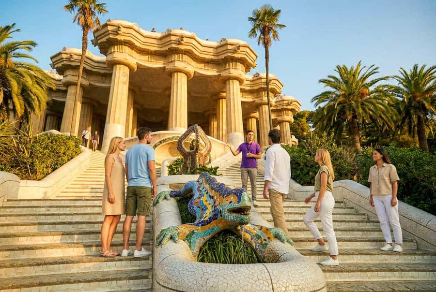 Barcelona: Park Güell Guided Tour with Fast-Track Ticket - Meeting your guide at Ctra. del Carmel 23
