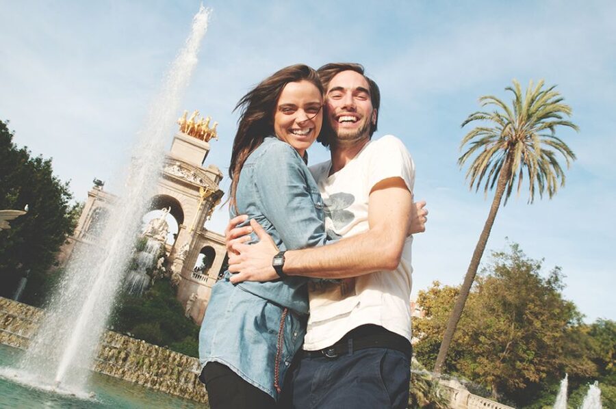 Barcelona: Photoshoot Tour Old Town - Is $56 a fair price?