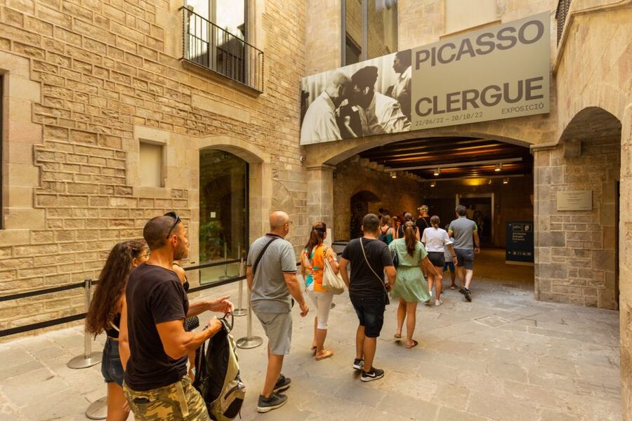 Barcelona: Picasso Museum Skip-the-Line Guided Tour - What to do after the guided visit