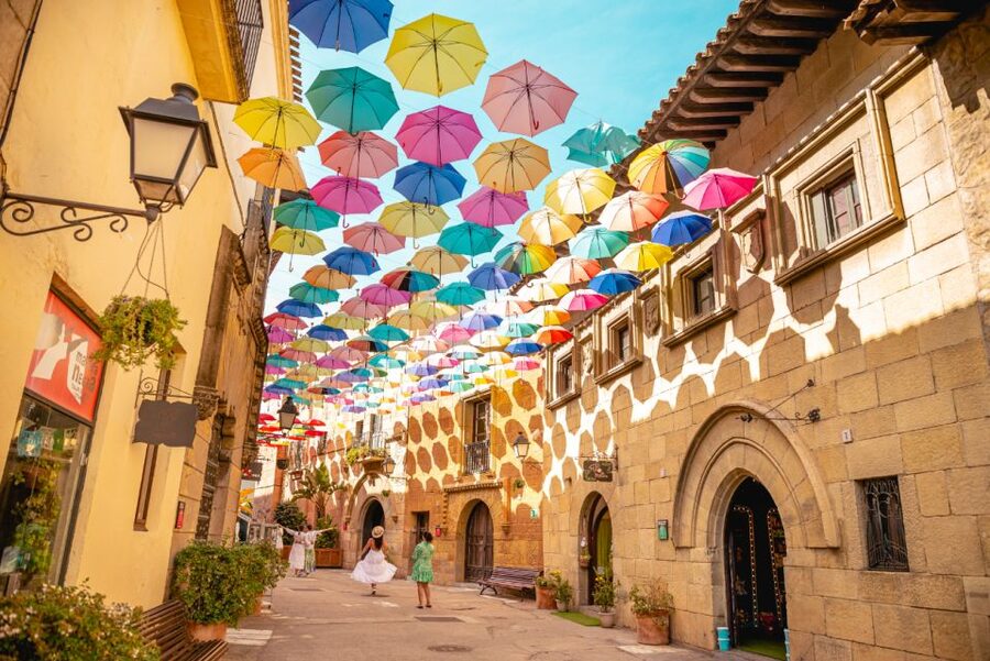 Barcelona: Poble Espanyol Entry Ticket - The Fran Daurel Museum adds real artistic weight