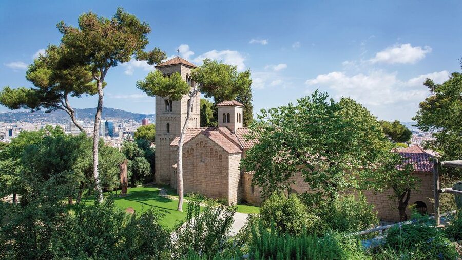 Barcelona: Poble Espanyol Entry Ticket - Food, cafés, shops, and children’s activities