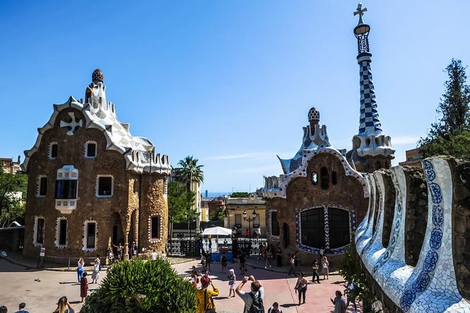 Line Quide Barcelona Private Tour with Sagrada Familia Skip-the-Line – The Spain Guide