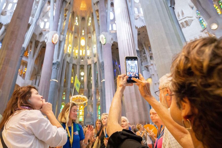 Barcelona: Sagrada Familia and Park Guell Combo Guided Tour - Why this Gaudí combination works
