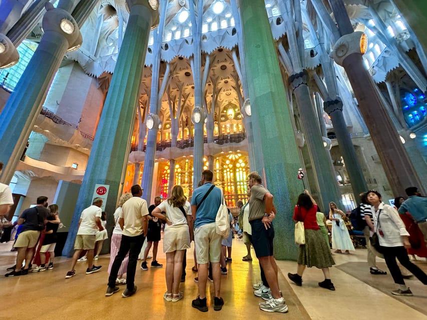 Barcelona: Sagrada Familia Entry Ticket and Guided Tour - Starting with the Nativity Facade