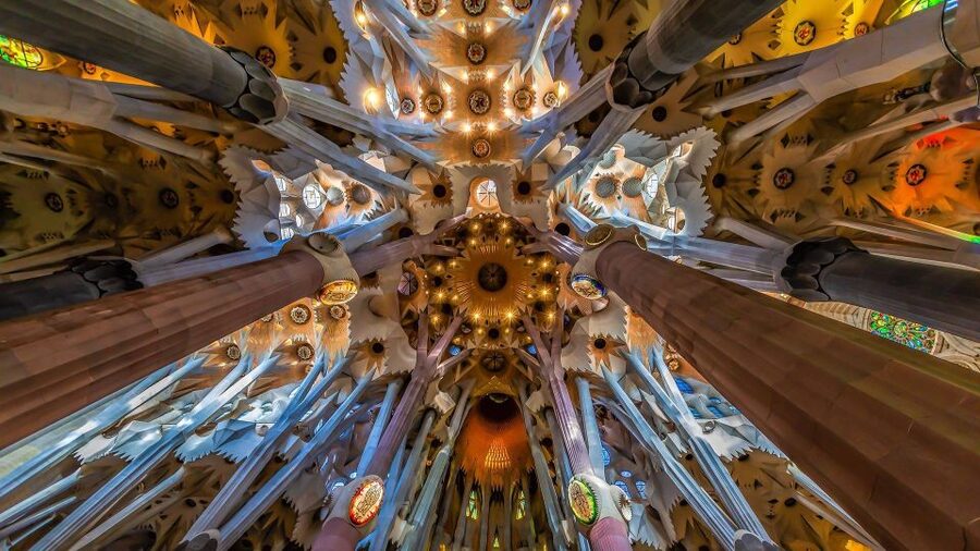 Barcelona & Sagrada Familia Half-Day Tour with Hotel Pickup - The Barcelona highlights that matter most