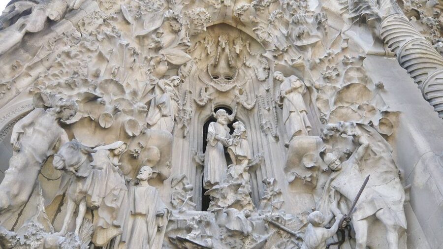 Barcelona & Sagrada Familia Half-Day Tour with Hotel Pickup - Who should book this Barcelona tour?