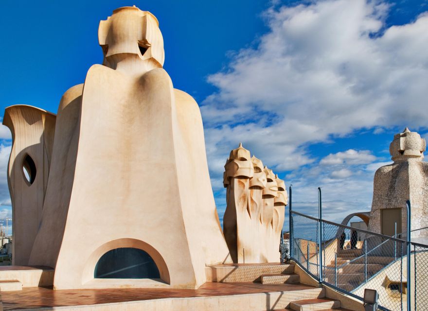 Barcelona: Sagrada Familia, Modernism, and Old Town Tour - Roman Barcelona in the Gothic Quarter