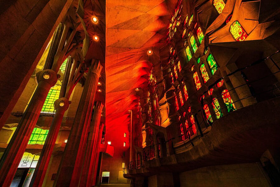 Barcelona: Sagrada Familia Priority Access Guided Tour - Free time after the guided route