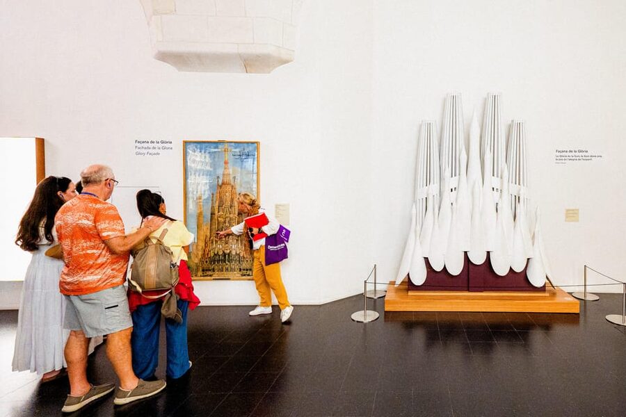 Barcelona: Sagrada Familia Priority Access Guided Tour - Is $58 a fair price?