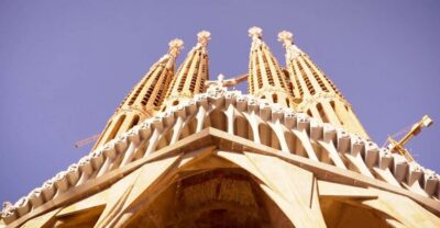Sagrada Familia Skip-the-Line Guided Tour