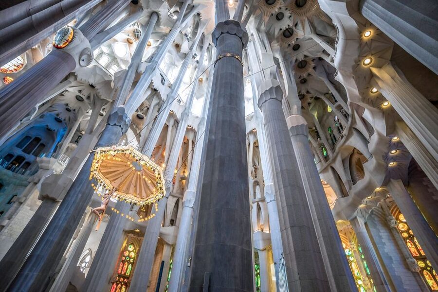 Barcelona: Sagrada Família Skip the Line Tour & Entry Ticket - Seeing the Nacimiento Façade