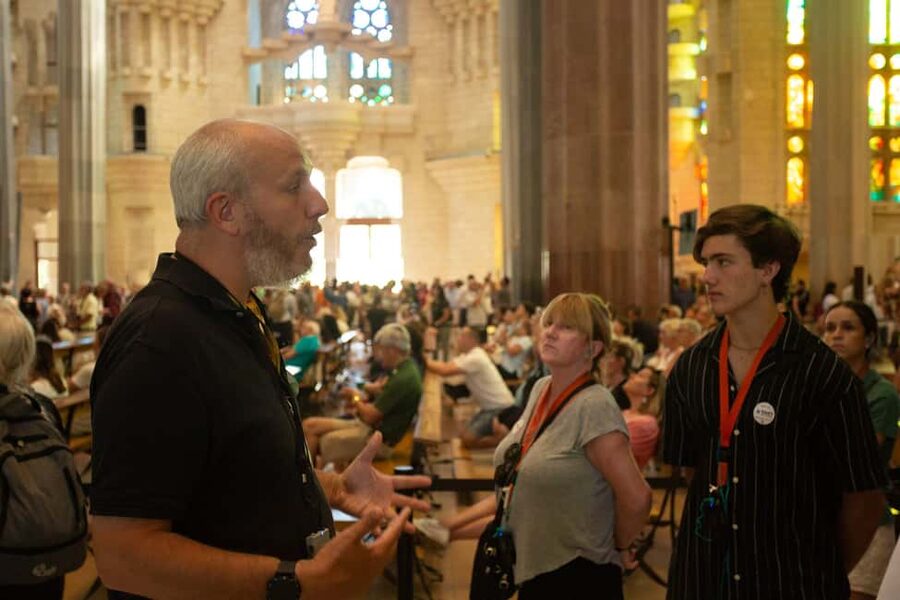 Barcelona: Sagrada Familia Skip-the-line Tour with Guide - The Nativity and Passion facades tell different stories
